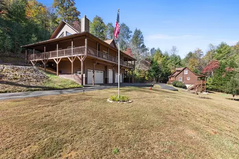 Exterior - 358 Misty River Cir, Murphy, NC 28906 photo 6 of 19