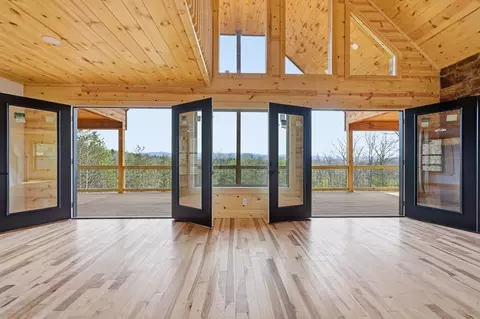 Entry Way - 539 Flowing Springs Dr, Murphy, NC 28906 photo 1 of 3