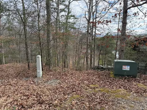 4 5 6 Mountain Wood Dr, Murphy, NC 28906