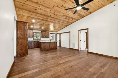 Living - 5 Feather Fork Trl, Murphy, NC 28906 photo 4 of 4