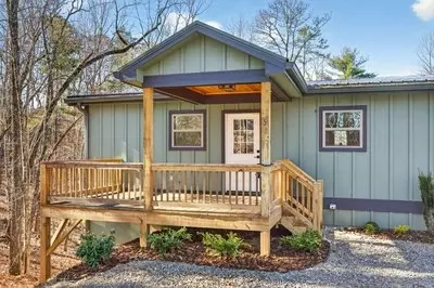 Exterior - 5 Feather Fork Trl, Murphy, NC 28906 photo 1 of 8