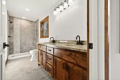Bath - 5 Feather Fork Trl, Murphy, NC 28906 photo 1 of 1