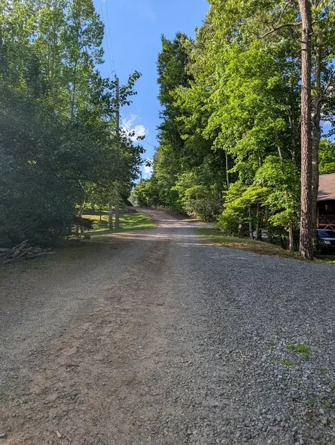 660 Mountain Top Rd, Marble, NC 28905 photo 3
