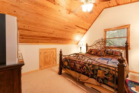 Bedroom - 374 Country Ln, Murphy, NC 28906 photo 4 of 5