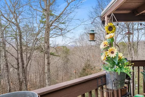 Exterior - 150 Cassady Ln, Murphy, NC 28906 photo 6 of 11