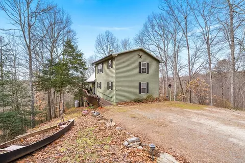 Exterior - 150 Cassady Ln, Murphy, NC 28906 photo 5 of 11
