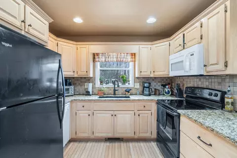 Kitchen - 150 Cassady Ln, Murphy, NC 28906 photo 2 of 3