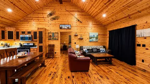 Living - 449 Legendary Ridge Rd, Murphy, NC 28906 photo 2 of 3