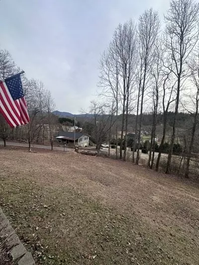 Exterior - 67 Eagle Ln, Hayesville, NC 28904 photo 8 of 9