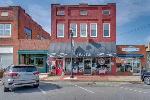 89 Tennessee St, Murphy, NC 28906
