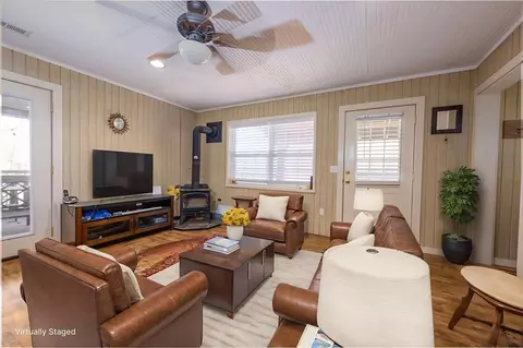 Living - 620 Hidden Hills Estates Dr, Murphy, NC 28906 photo 2 of 2