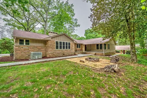 241 S Boulevard St, Murphy, NC 28906