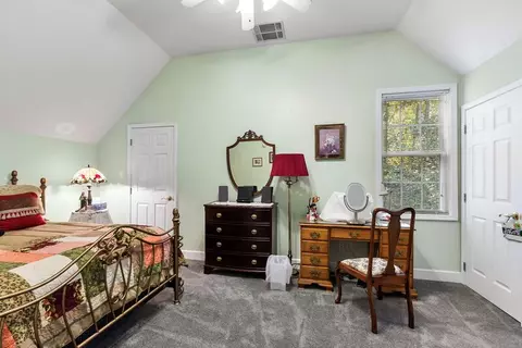 Bedroom - 86 Mill Creek Rd, Murphy, NC 28906 photo 7 of 10