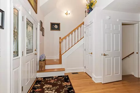Entry Way - 86 Mill Creek Rd, Murphy, NC 28906 photo 8 of 17