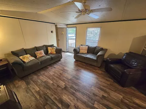 Living - 196 Johnson Rdg, Marble, NC 28905 photo 2 of 2