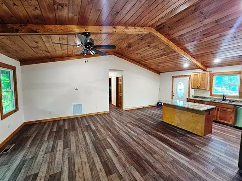 Living - 55 Ridgeline Rd, Murphy, NC 28906 photo 5 of 5