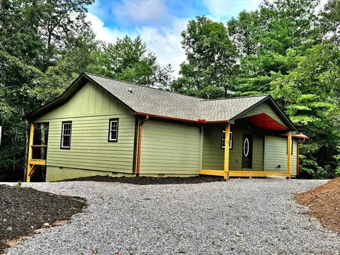 Exterior - 55 Ridgeline Rd, Murphy, NC 28906 photo 3 of 12