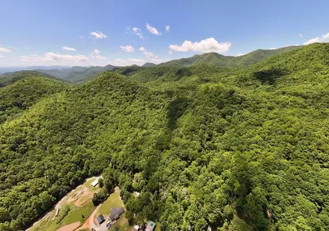 779 Grindstone Rd, Murphy, NC 28906 photo 5