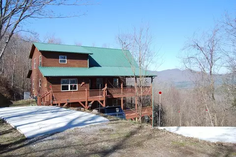 Exterior - 1013 Buck Ridge Dr, Murphy, NC 28906 photo 13 of 16