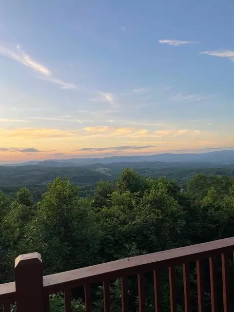 Exterior - 1013 Buck Ridge Dr, Murphy, NC 28906 photo 12 of 16