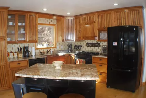 Kitchen - 1013 Buck Ridge Dr, Murphy, NC 28906 photo 1 of 5