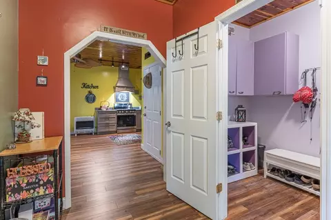 Entry Way - 140 Kathryn Cir, Murphy, NC 28906 photo 1 of 3