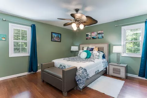 Bedroom - 140 Kathryn Cir, Murphy, NC 28906 photo 3 of 4