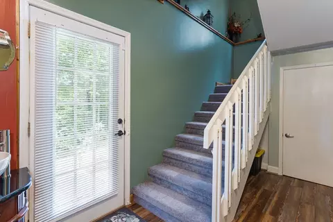 Entry Way - 140 Kathryn Cir, Murphy, NC 28906 photo 2 of 3