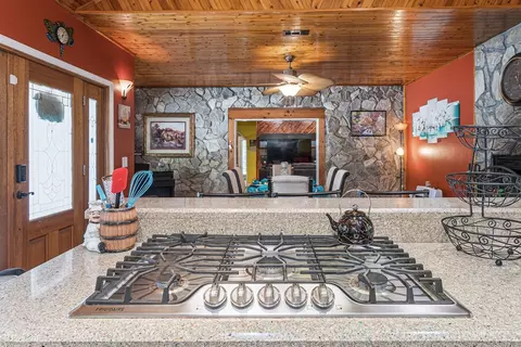 Kitchen - 140 Kathryn Cir, Murphy, NC 28906 photo 3 of 6