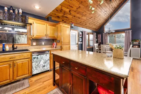Kitchen - 39 Red Bud Ln, Murphy, NC 28906 photo 2 of 2