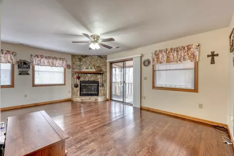 54 Hideway Ln, Murphy, NC 28906 photo 4