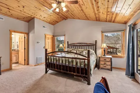 Bedroom - 64 Canoe Bnd, Murphy, NC 28906 photo 7 of 8