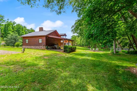 Exterior - 64 Canoe Bnd, Murphy, NC 28906 photo 15 of 19