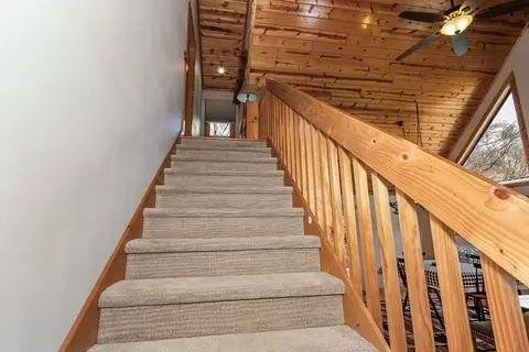 Entry Way - 64 Canoe Bnd, Murphy, NC 28906 photo 7 of 9