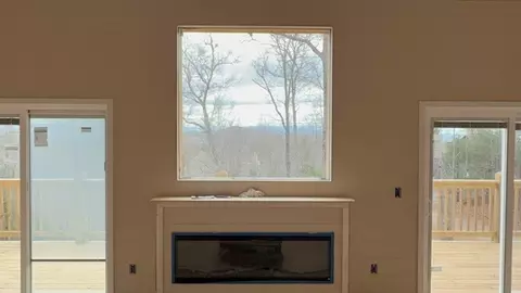 Living - 560 Carolina Fox Cir, Murphy, NC 28906 photo 3 of 3