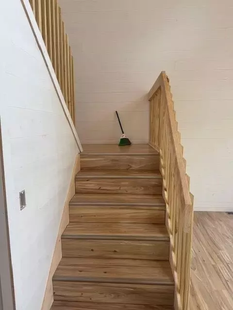 Entry Way - 560 Carolina Fox Cir, Murphy, NC 28906 photo 3 of 3