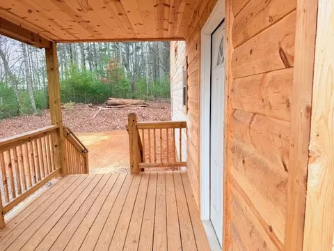 Exterior - 560 Carolina Fox Cir, Murphy, NC 28906 photo 8 of 11