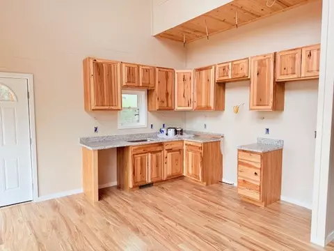 Kitchen - 560 Carolina Fox Cir, Murphy, NC 28906 photo 1 of 1