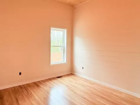 Bedroom - 560 Carolina Fox Cir, Murphy, NC 28906 photo 5 of 5