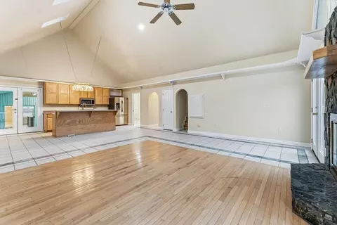 Living - 286 Mccombs Rd, Murphy, NC 28906 photo 4 of 12