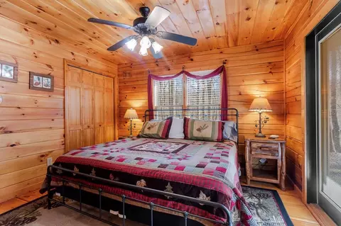 Bedroom - 118 Ringtail Run, Murphy, NC 28906 photo 2 of 8