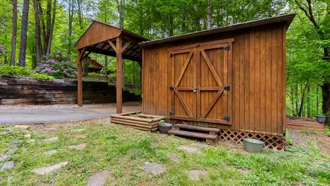 Exterior - 118 Ringtail Run, Murphy, NC 28906 photo 7 of 16
