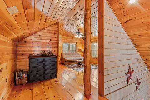 Entry Way - 118 Ringtail Run, Murphy, NC 28906 photo 6 of 6