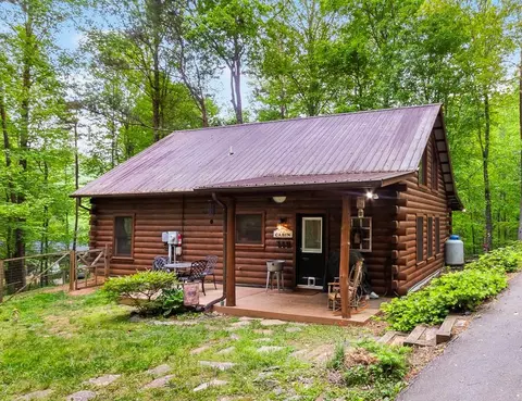 Exterior - 118 Ringtail Run, Murphy, NC 28906 photo 3 of 16