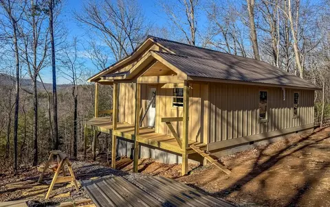 147 High Ridge Rd, Murphy, NC 28906