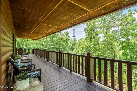 Exterior - 380 Bear Trl, Murphy, NC 28906 photo 6 of 21
