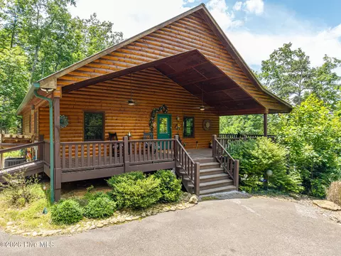 Exterior - 380 Bear Trl, Murphy, NC 28906 photo 7 of 21