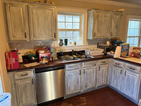 Kitchen - 4357 Fariview Rd, Andrews, NC 28901 photo 2 of 6