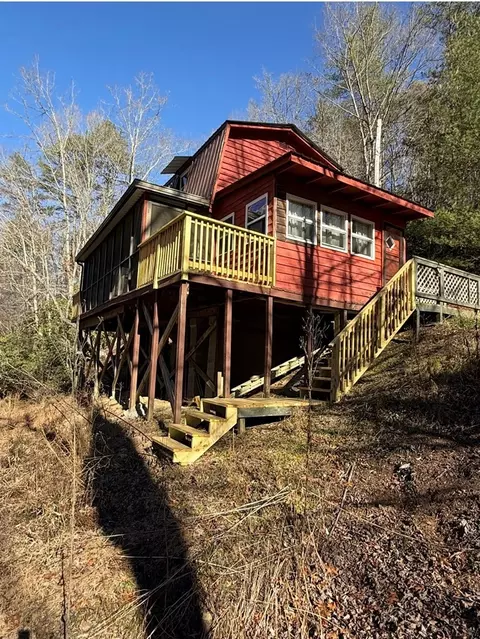 Exterior - 385 Old Whitener Rd, Murphy, NC 28906 photo 2 of 10