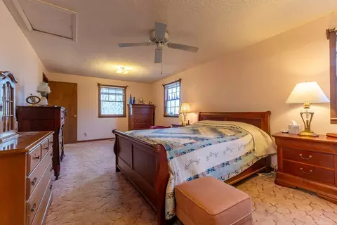 Bedroom - 300 Sandy Gap Rd, Murphy, NC 28906 photo 2 of 6
